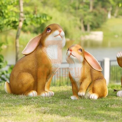 玻璃钢仿真兔子雕塑，萌萌哒的兔兔!
