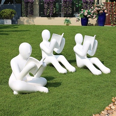 玻璃钢看书雕塑