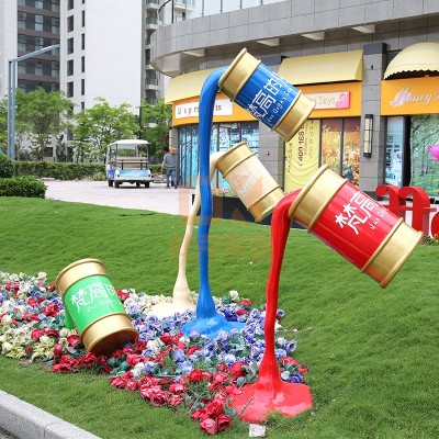 玻璃钢油漆桶雕塑