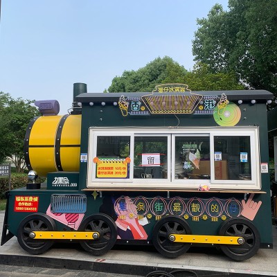 网红商业街摆摊车艺术景观美陈餐车