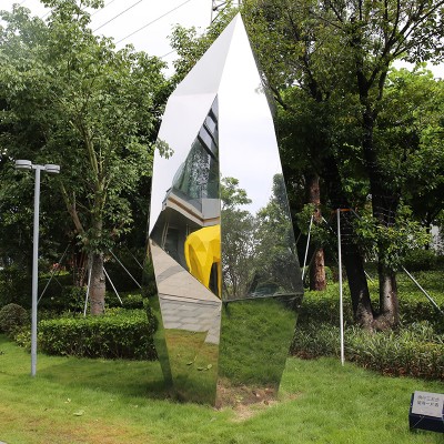 大型不锈钢镜面景观雕塑异形艺术摆件