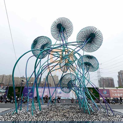 不锈钢水母镂空雕塑景观金属异形艺术摆件
