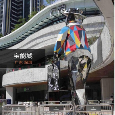 广东深圳宝能城广场美陈景观制作