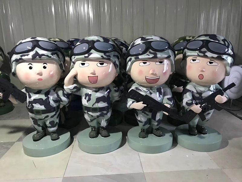 玻璃钢军人卡通雕塑风来了
