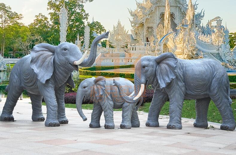玻璃钢大象雕塑，这些大象雕塑你更喜欢哪种?