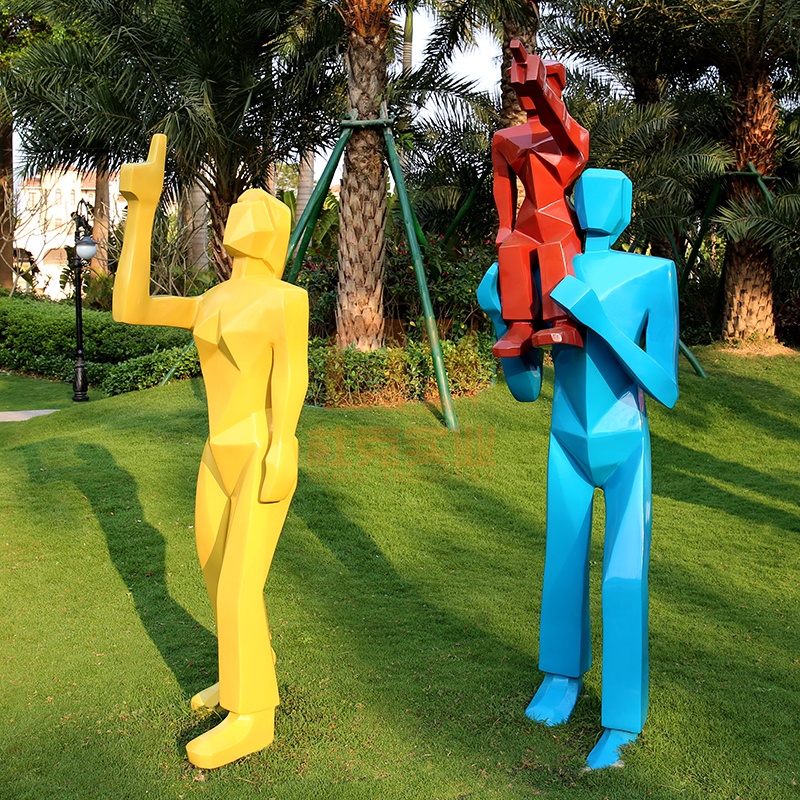 玻璃钢公园人物雕塑，2020年都喜欢这些公园人物雕塑!