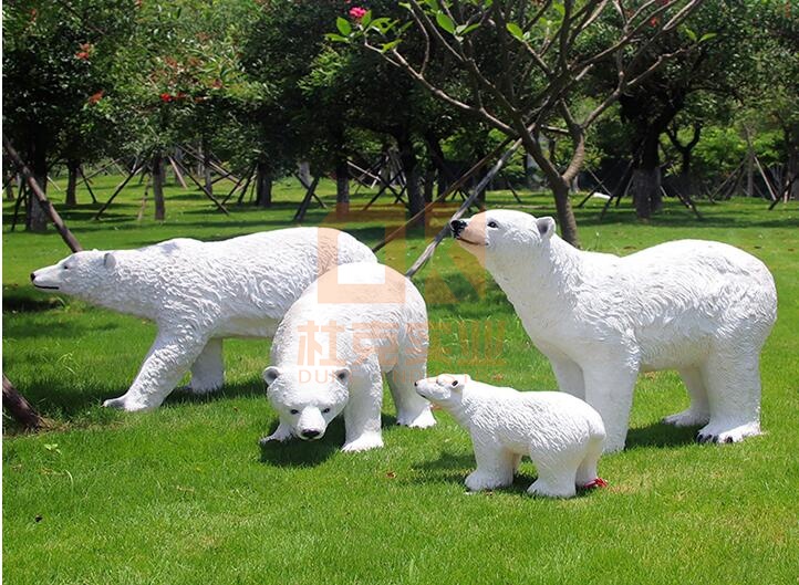 玻璃钢北极熊雕塑，公园小区动物雕塑!