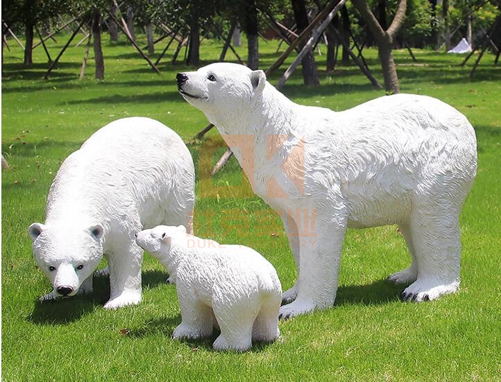 玻璃钢北极熊雕塑，公园小区动物雕塑!