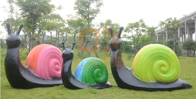玻璃钢仿真蜗牛摆件，景观雕塑摆件！