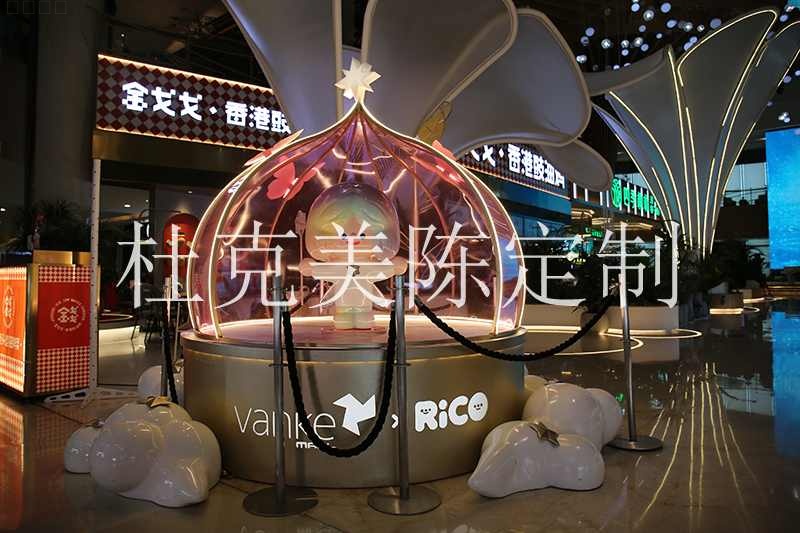 深圳龙岗万科广场美陈,以“挚爱”主题打造! 深圳龙岗万科广场美陈,以“挚爱”主题打造!