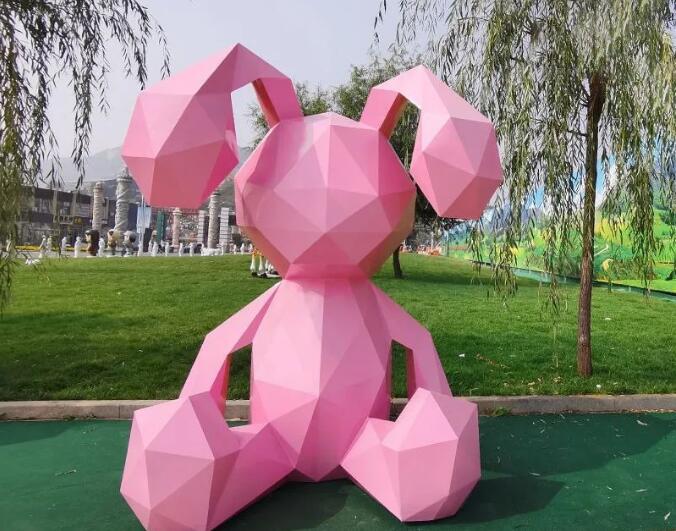 几何切面动物雕塑为什么受欢迎? 几何切面动物雕塑为什么受欢迎?