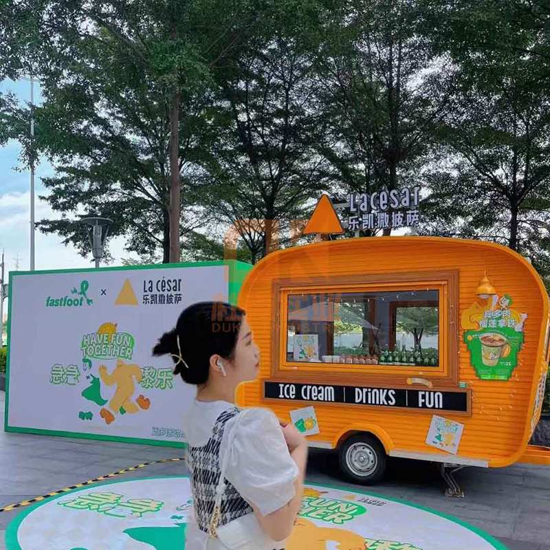 网红街区美陈餐车不锈钢金属艺术摆摊车 网红街区美陈餐车不锈钢金属艺术摆摊车