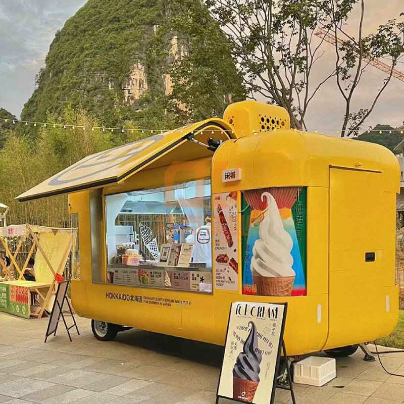 商业街网红餐车美陈街区摆摊车 商业街网红餐车美陈街区摆摊车