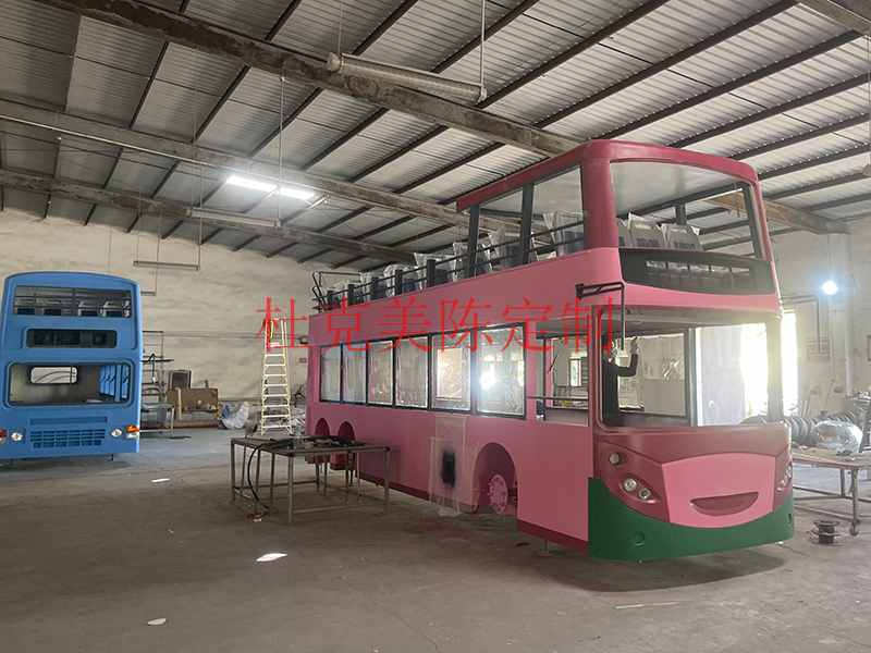 不锈钢大巴车网红街景餐车金属打卡餐饮雕塑 不锈钢大巴车网红街景餐车金属打卡餐饮雕塑