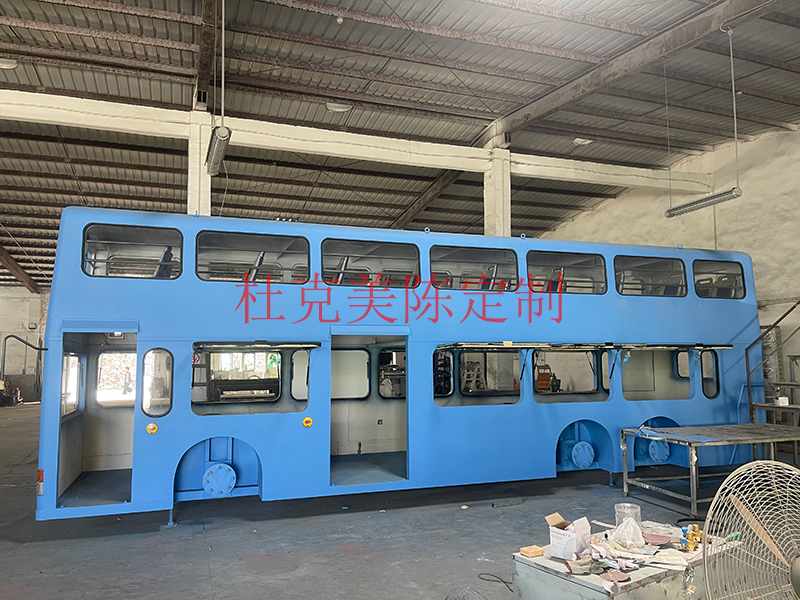 不锈钢大巴车网红街景餐车金属打卡餐饮雕塑 不锈钢大巴车网红街景餐车金属打卡餐饮雕塑
